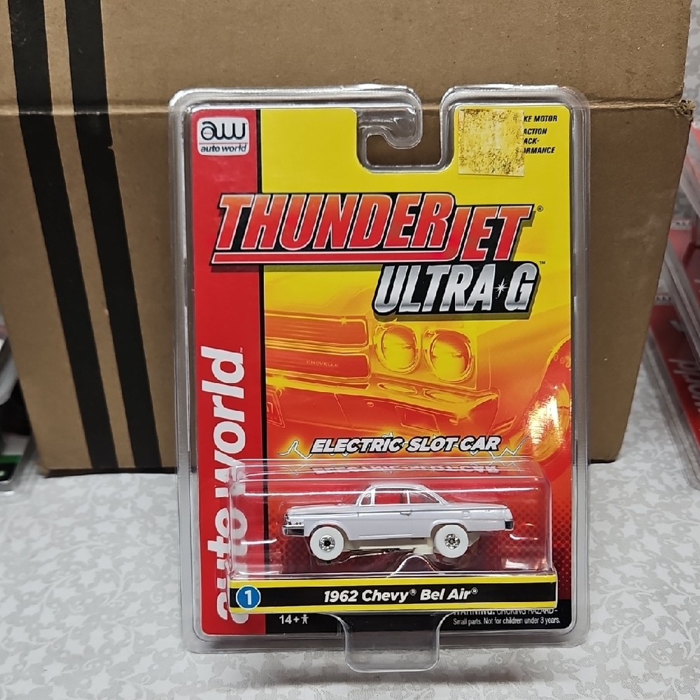 auto world 1962 Chevy Bel Air Thunderjet Slot Car iwheels